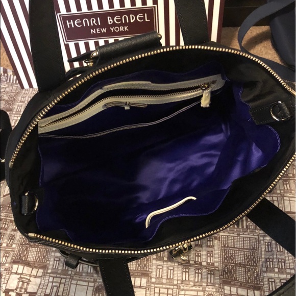 Henri Bendel Black Jetsetter - Picture 5 of 5